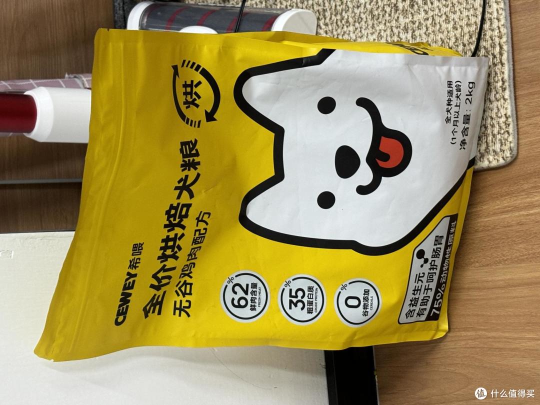 适合泰迪吃的狗粮有哪些？豆柴狗粮怎么样适合吗？有无推荐