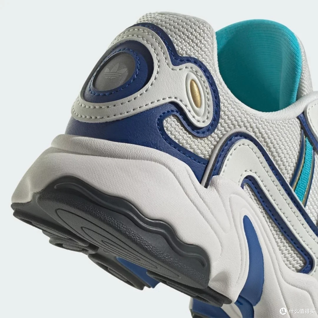 adidas情侣鞋40天实测:轻便百搭