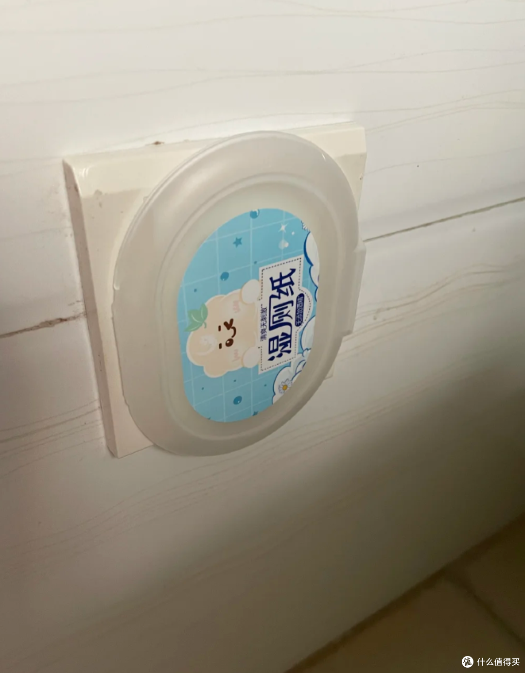 用完的“湿巾盖子”都能拿来干嘛？网友的点子，绝了