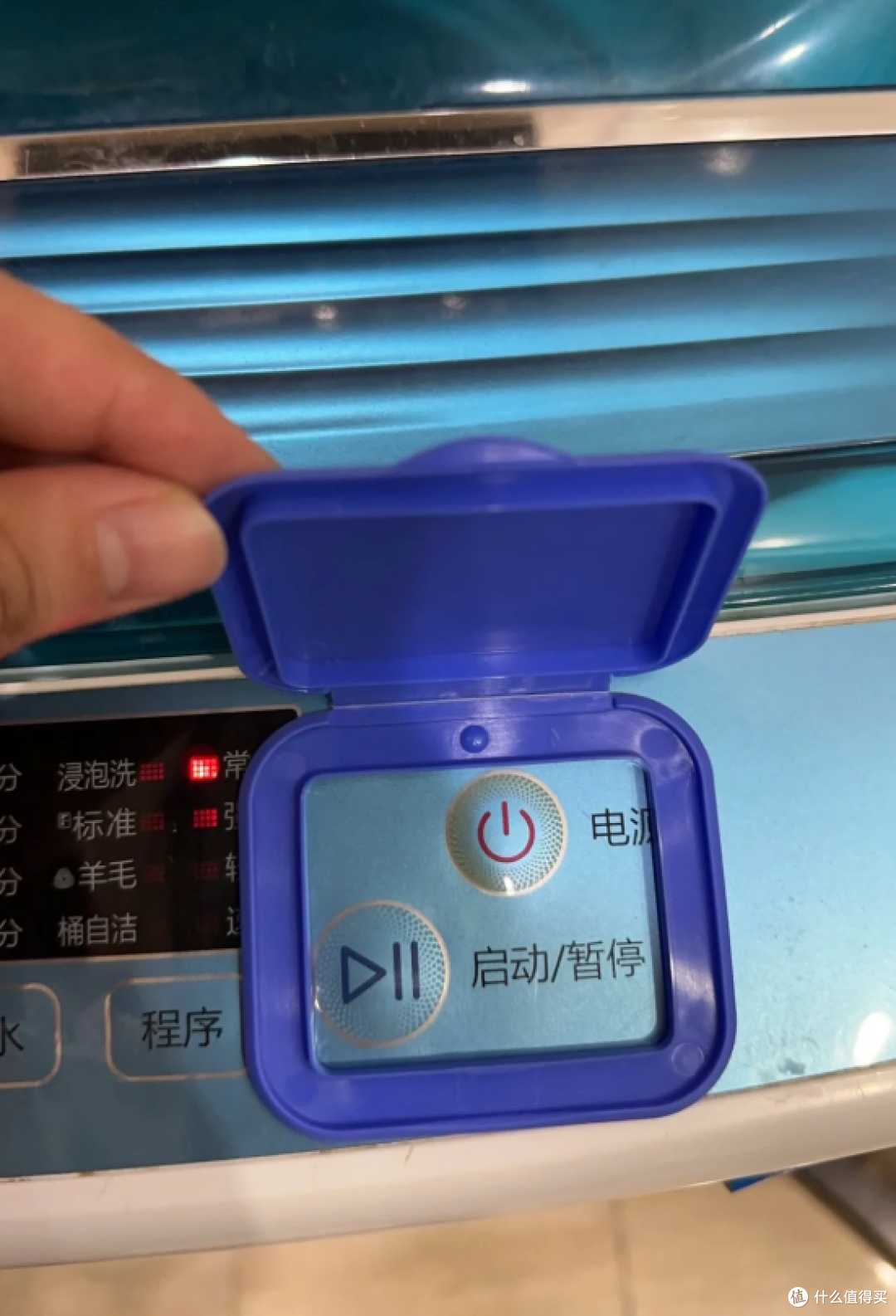 用完的“湿巾盖子”都能拿来干嘛？网友的点子，绝了