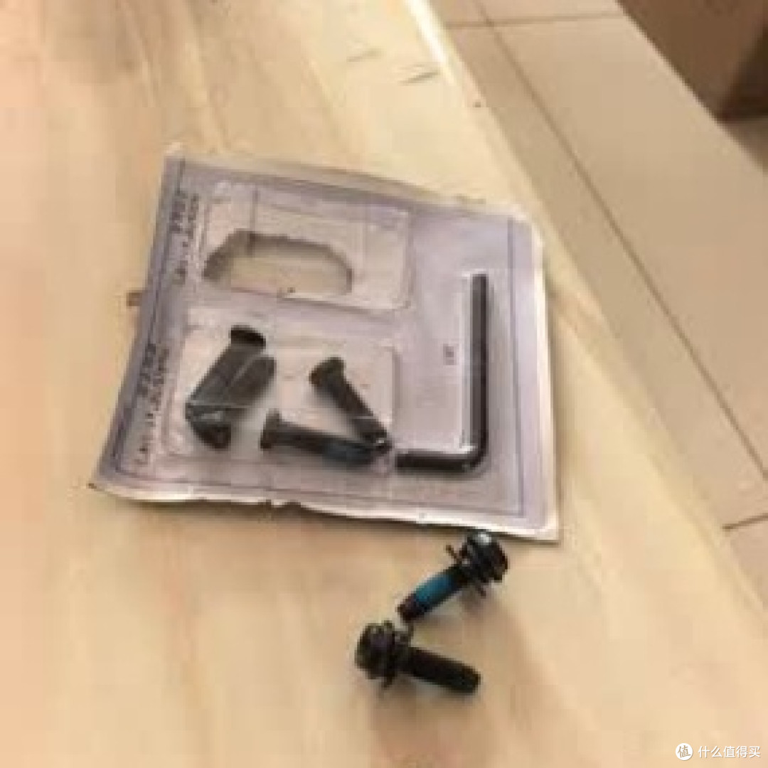 电竞椅与人体工学设计