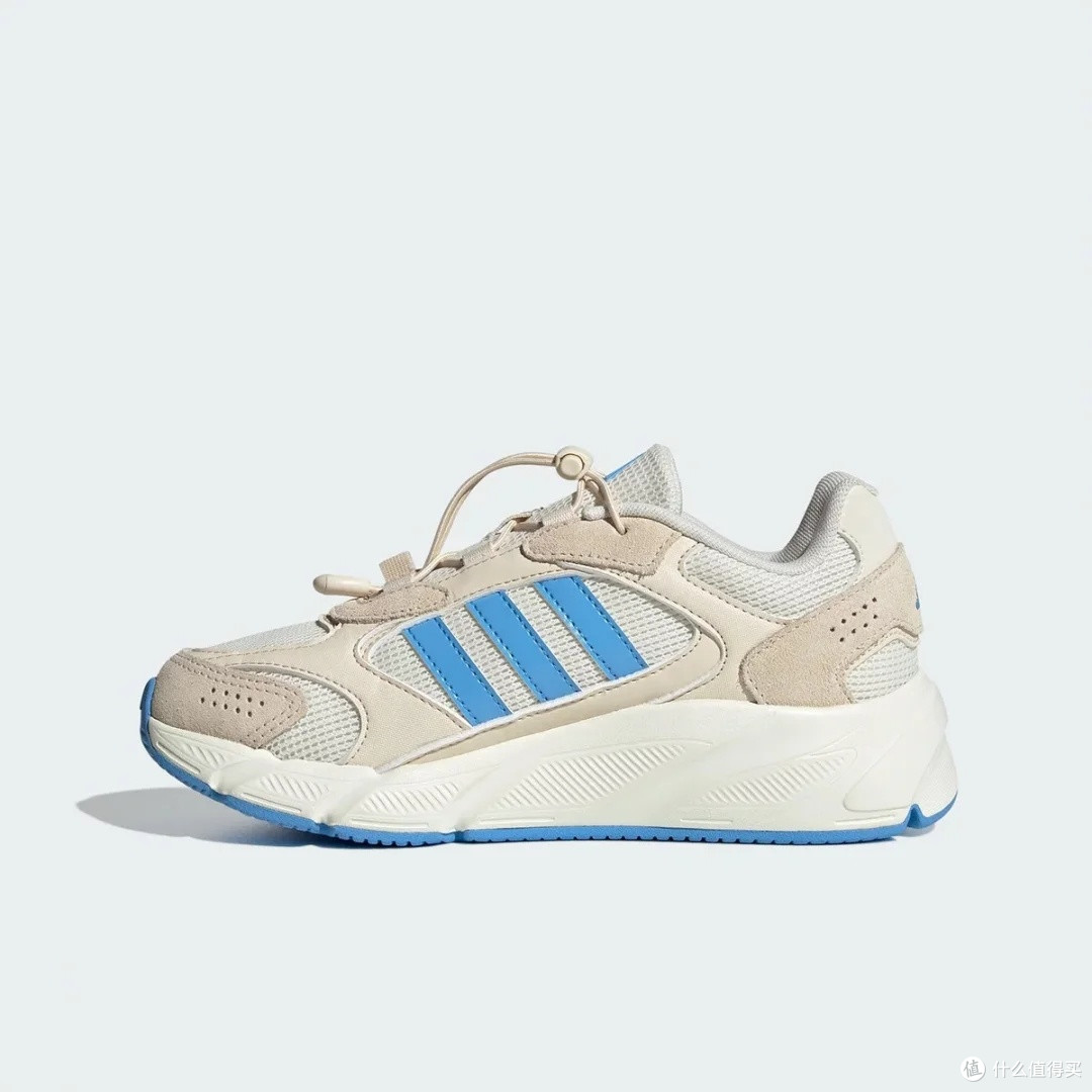 adidas大童懒人扣鞋设计与功能解析