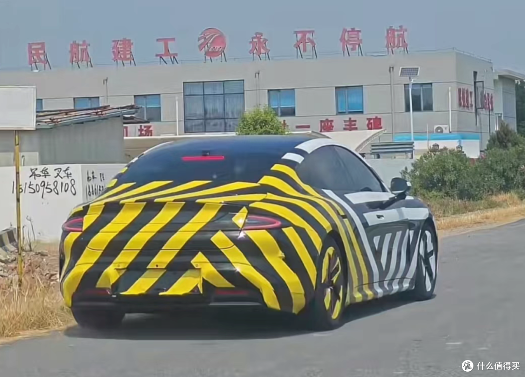 野心膨胀：小米新车三连发，补全版图