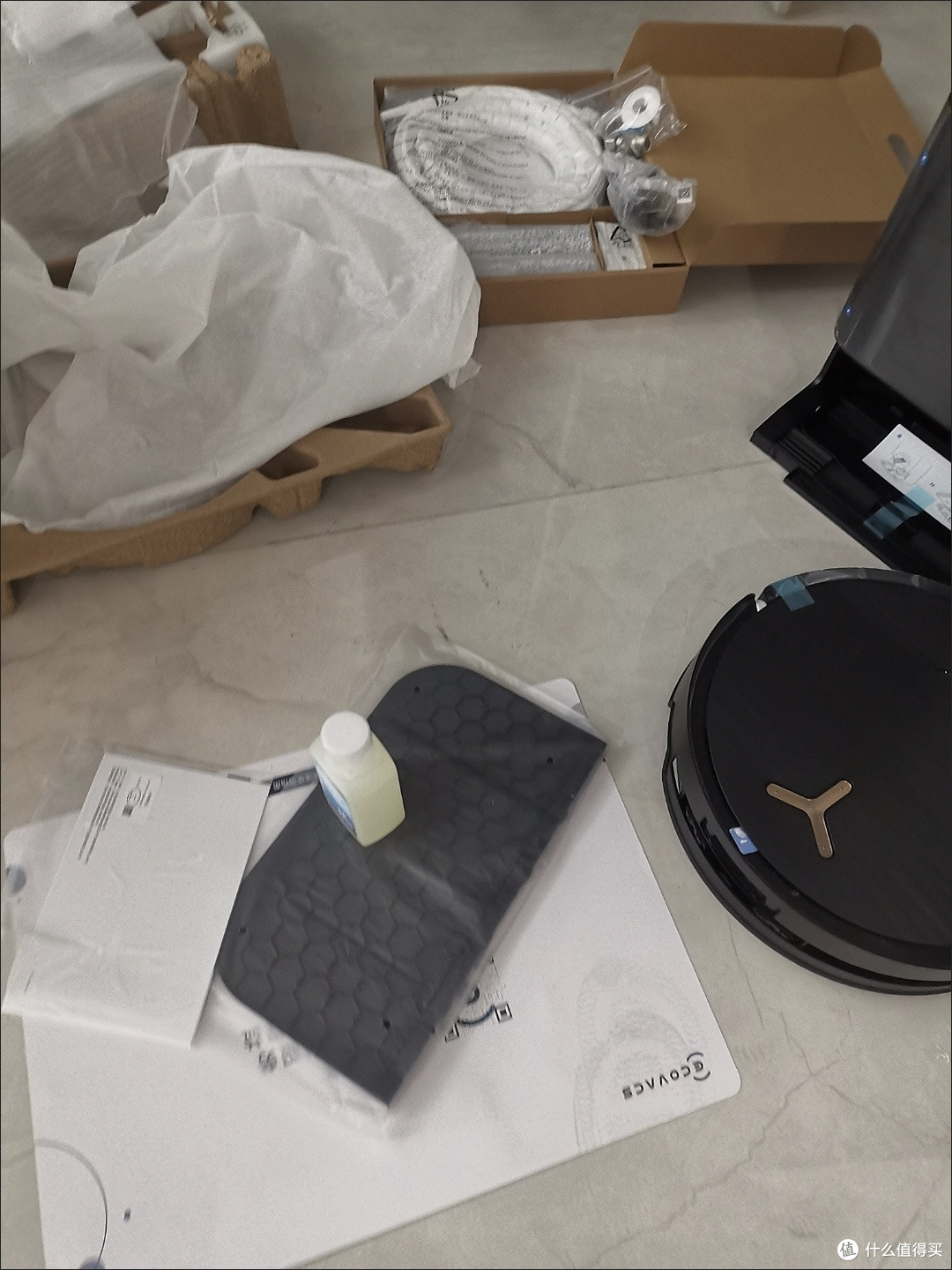 科沃斯X9SPRO扫地机器人:智能扫拖一体机
