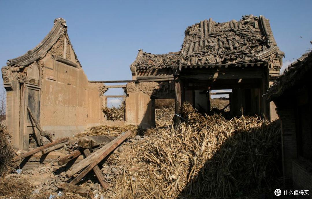 为什么说:“宁睡荒坟,不住破庙”?破庙里到底有什么?