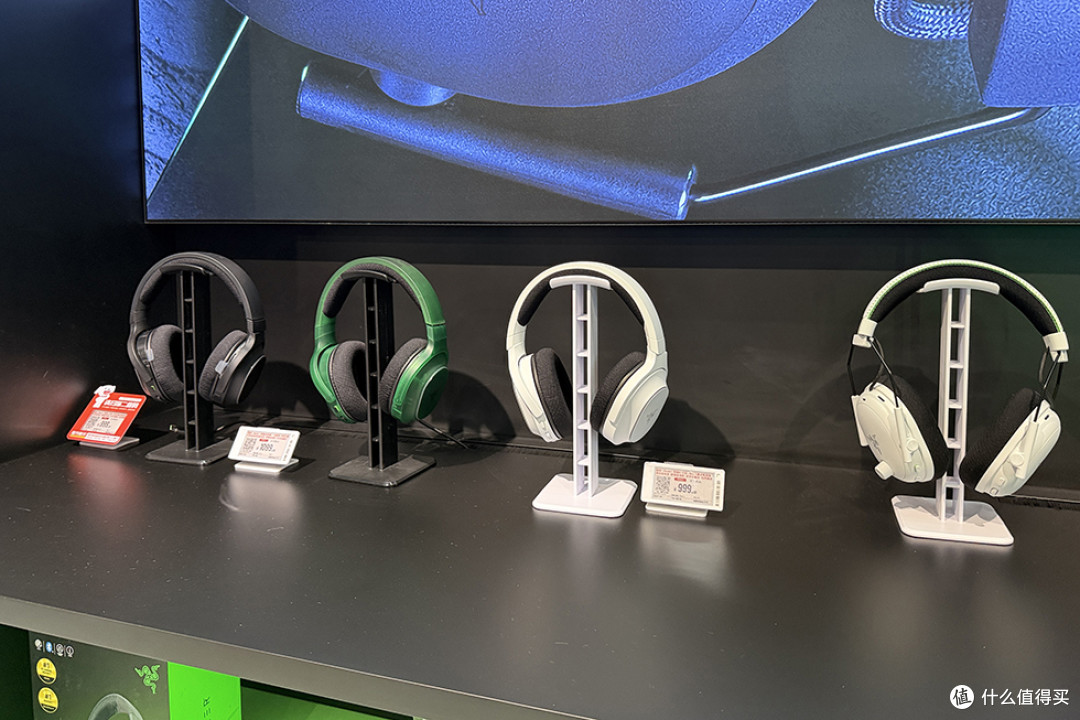 【探店体验】宁波首家雷蛇Razer专卖店空降京东MALL