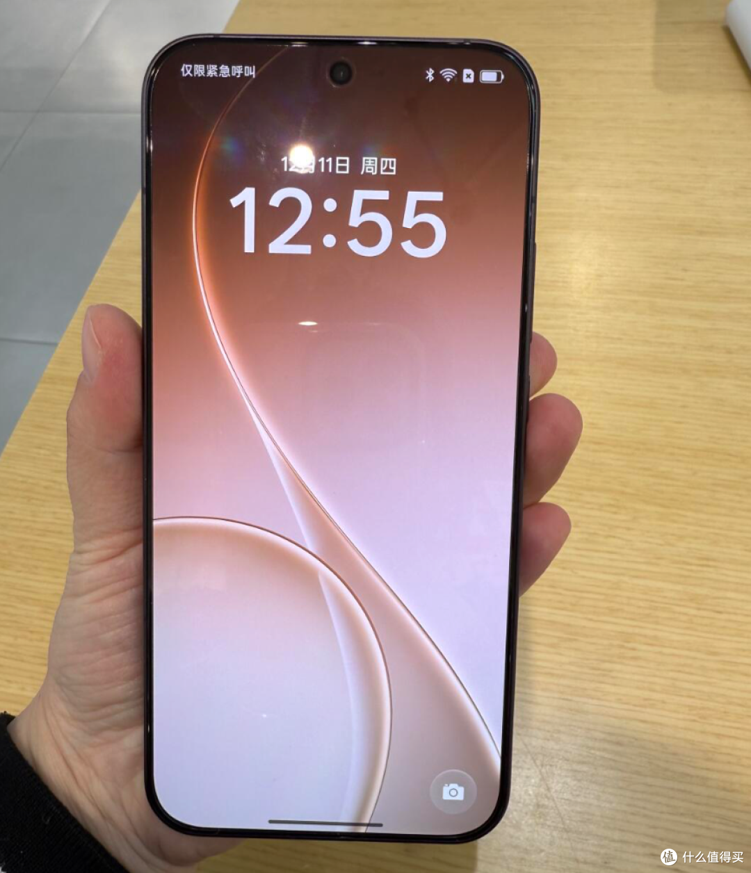 热门女性中端机:vivo S50 Pro mini和OPPO Reno 15 Pro怎么选?