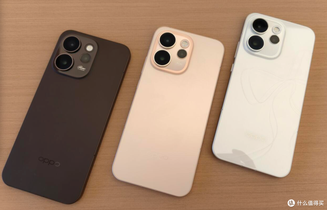 热门女性中端机:vivo S50 Pro mini和OPPO Reno 15 Pro怎么选?