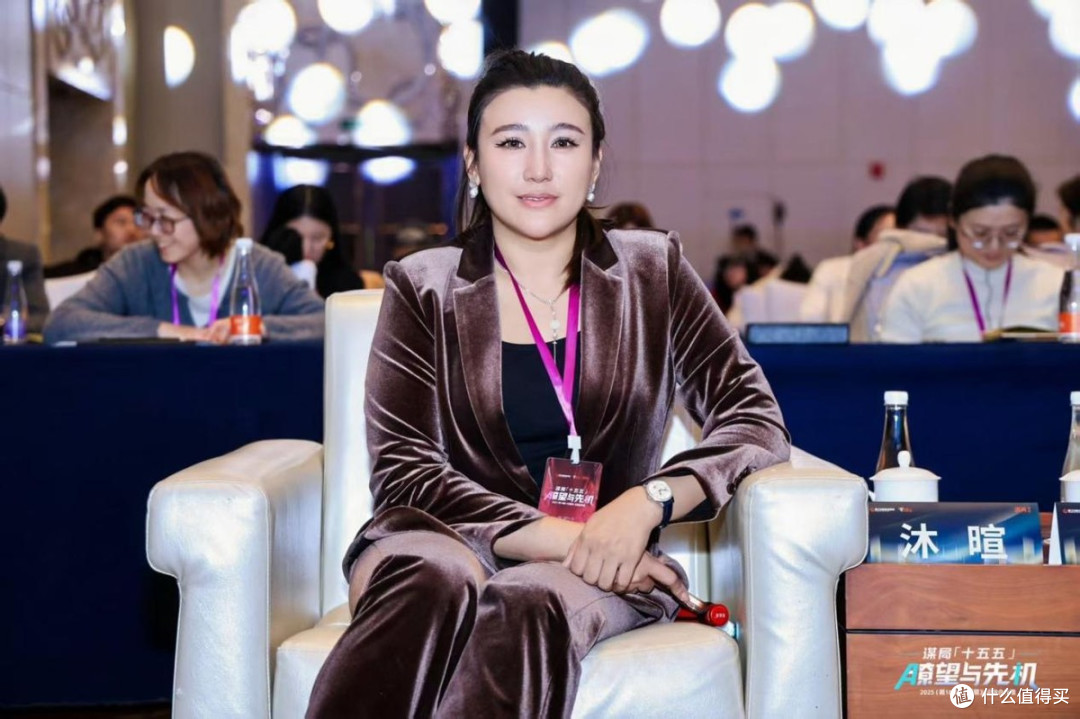 伦萨科技沐暄亮相2025浙商品牌影响力大会发表主题演讲