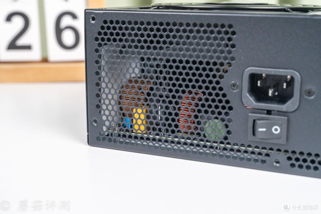 黑科技加持,让电源获全方位提升,长城SPARK氮化镓金牌电源评测
