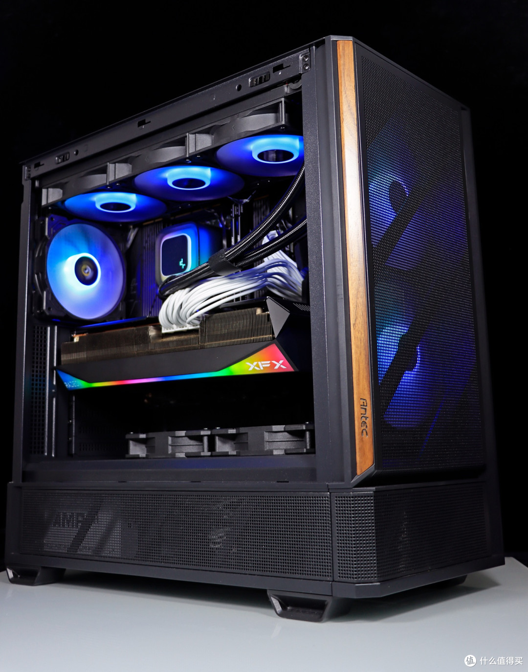 玩游戏的友友们,同价格下 9070 XT 完胜 RTX 5070,别选错了呀