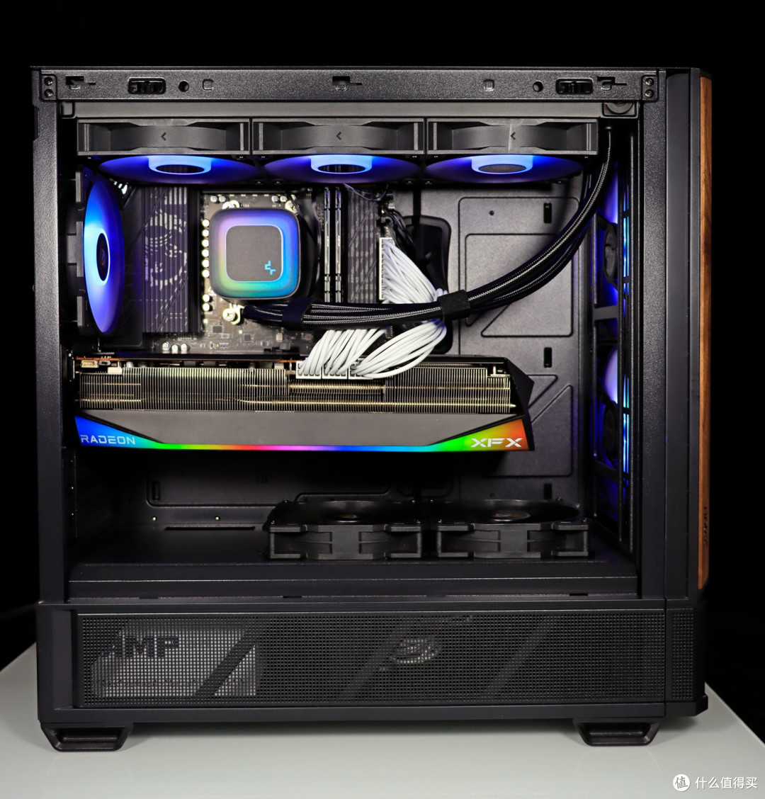 玩游戏的友友们,同价格下 9070 XT 完胜 RTX 5070,别选错了呀