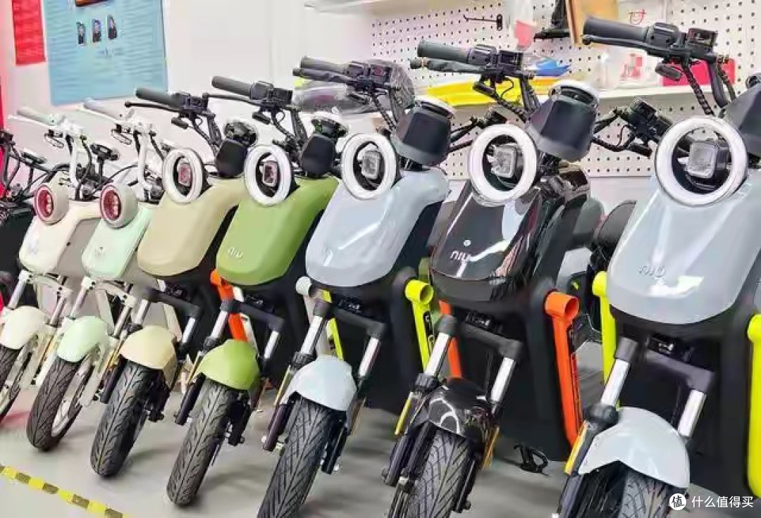 工信部:老百姓要什么,就造什么样的电动车,速度、后座呼声高涨