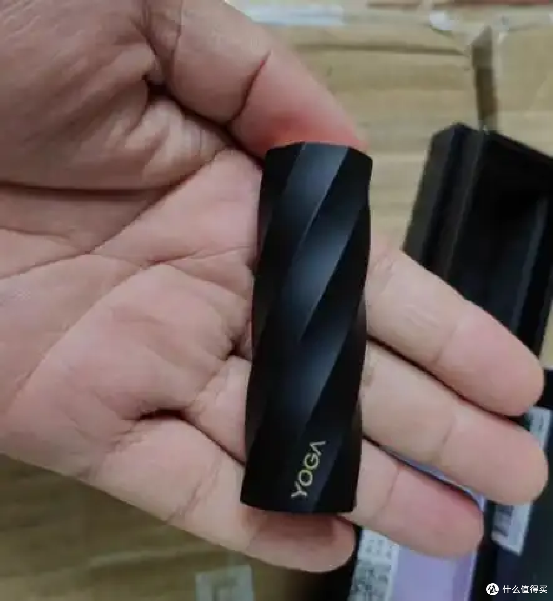 在二手鱼蹲到热巴签名款的联想YOGA 固态U盘,128G价格还挺美丽?