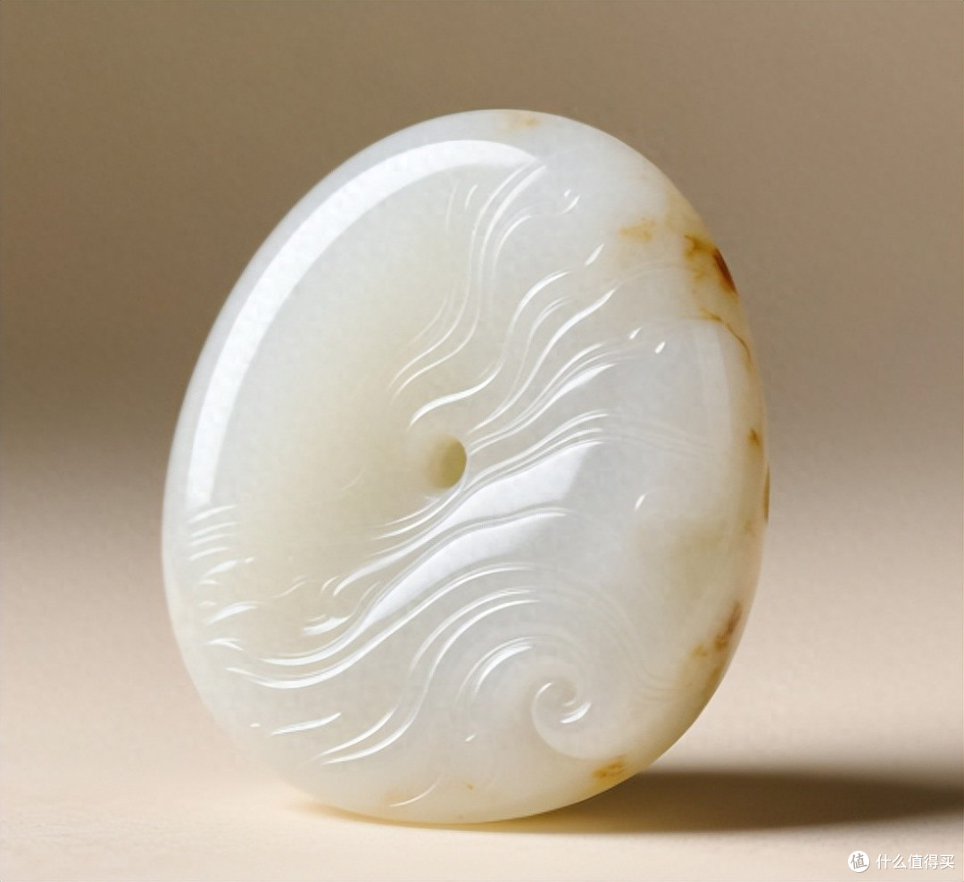 凝光成线，灵动千年：和田玉猫眼中的东方美学密码