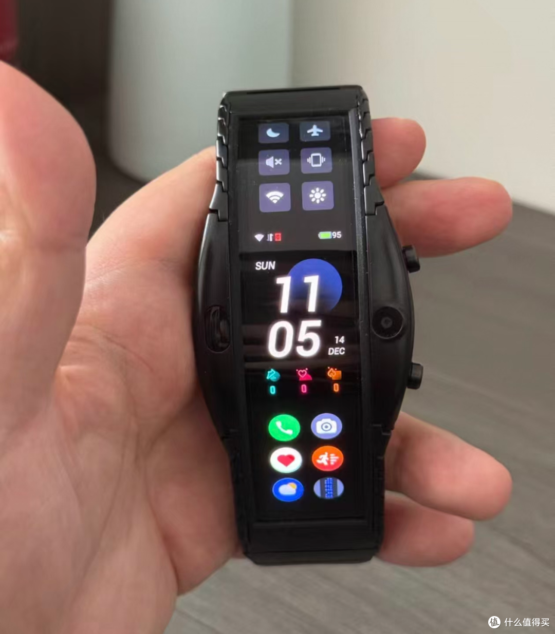 445元的阿尔法腕表,4英寸柔性弯折带鱼屏+esim,太保值了!