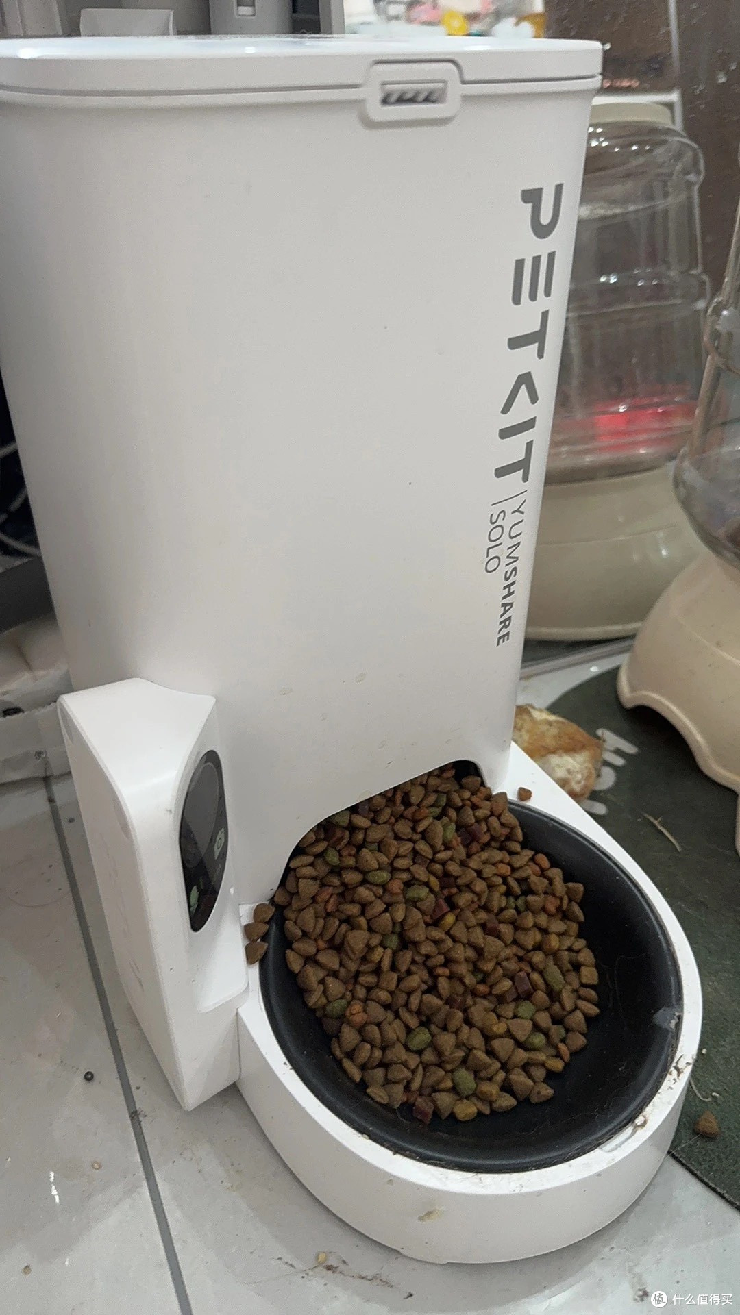 小佩AI可视宠物喂食器真实使用感受:帮姐姐养宠,它帮了大忙