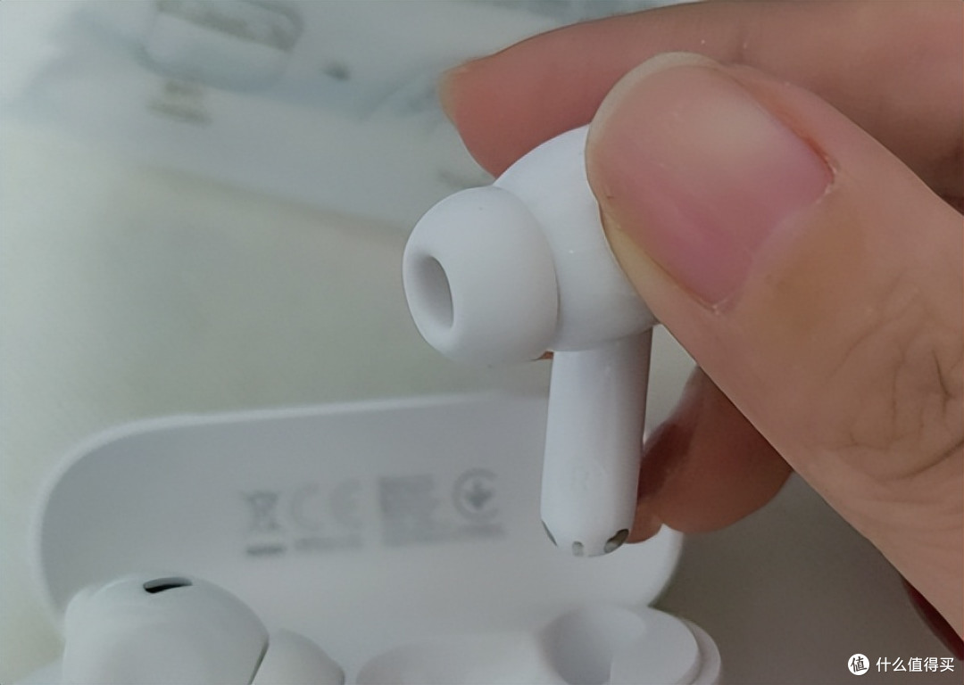 降噪耳机入耳式推荐！华为、三星、歌奈等品牌的这几款，更能打