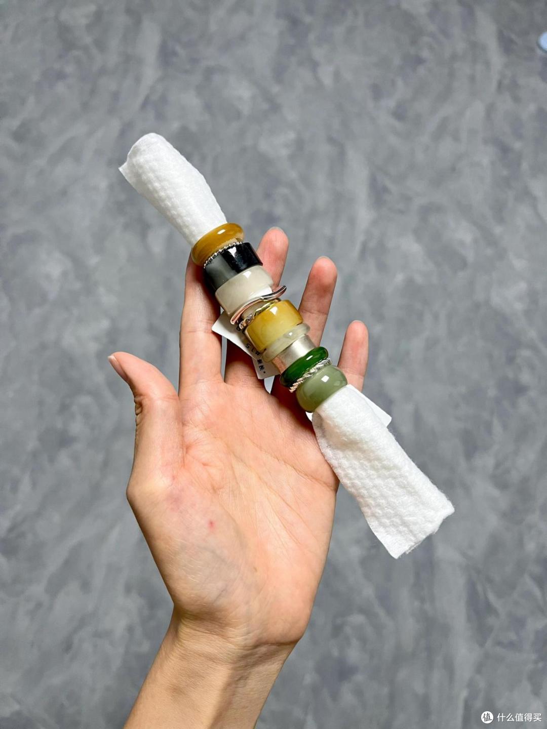 用过的洗脸巾还能干嘛,被这10个二次用法惊到了,一张都不浪费!