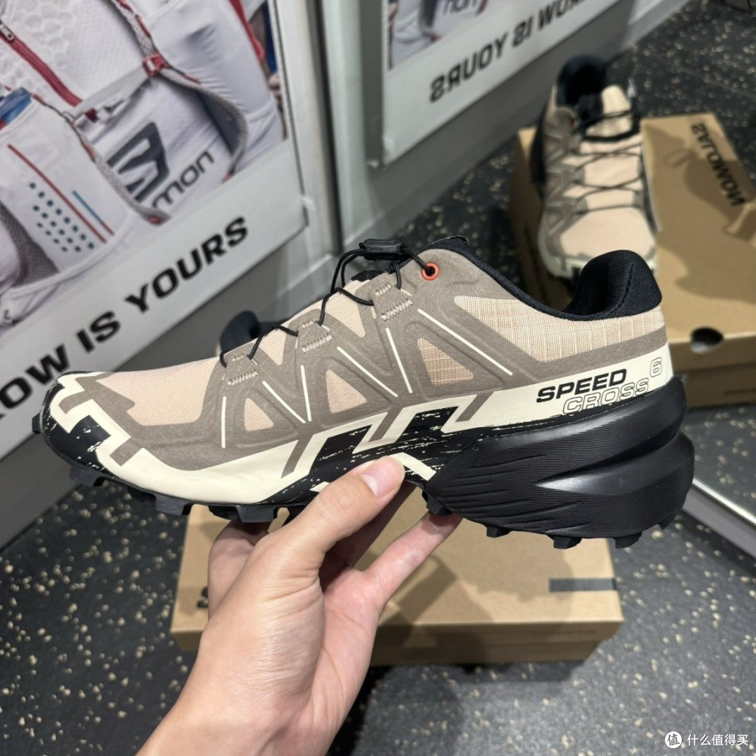 冬季越野跑鞋推荐:Salomon Speedcross 6