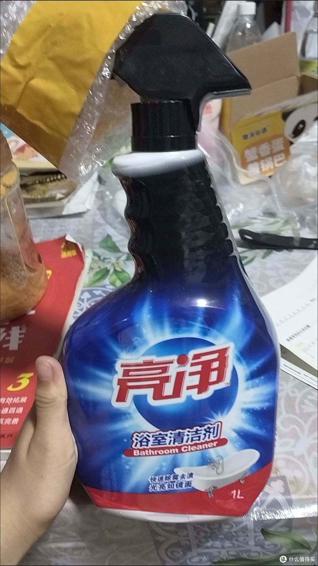 温和清洁剂去油不伤手