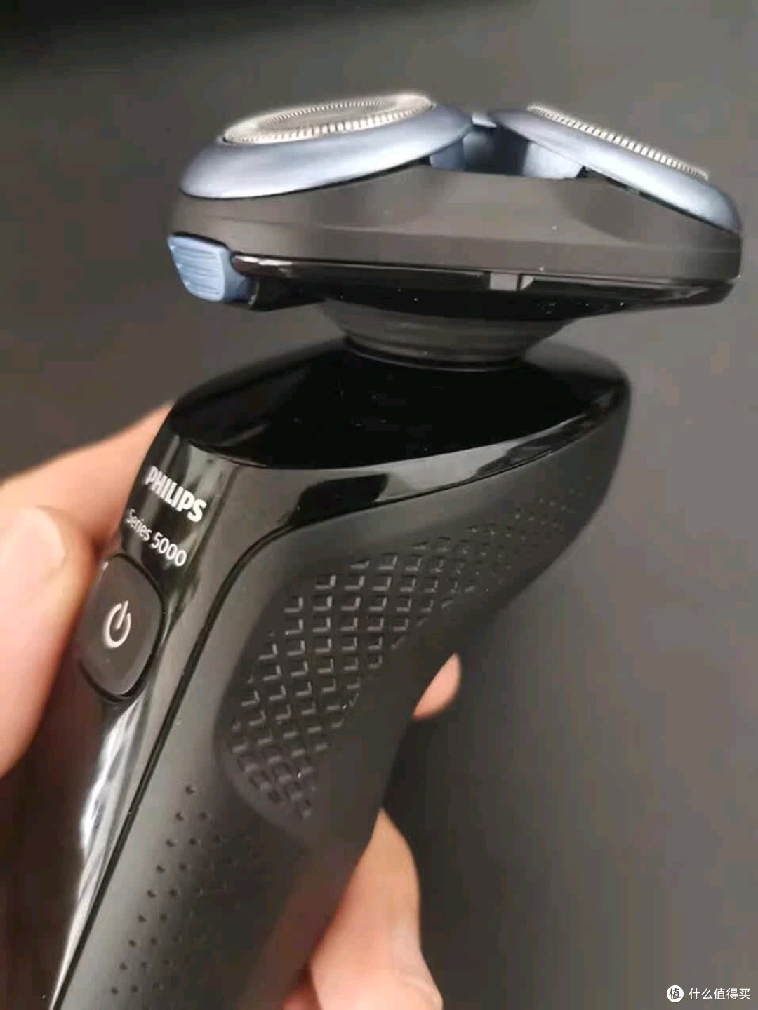 给爸爸买的飞利浦5系Pro:百元机到中端款的体验跃升