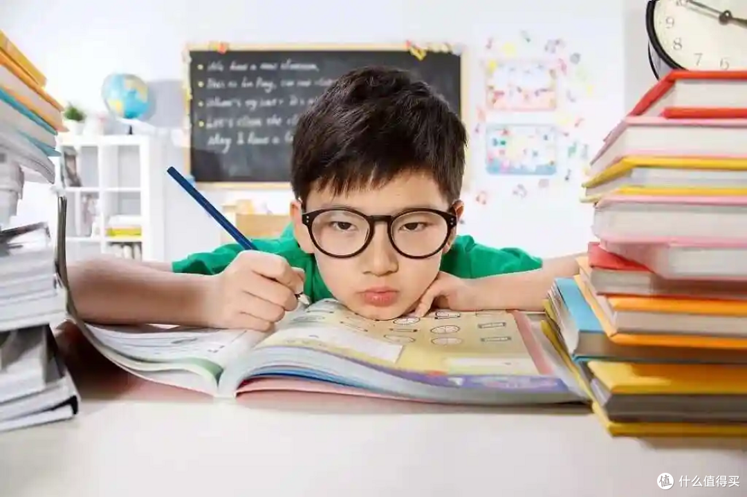 中小学生近视率不断增高?保护孩子视力,聪明的家长这样做!
