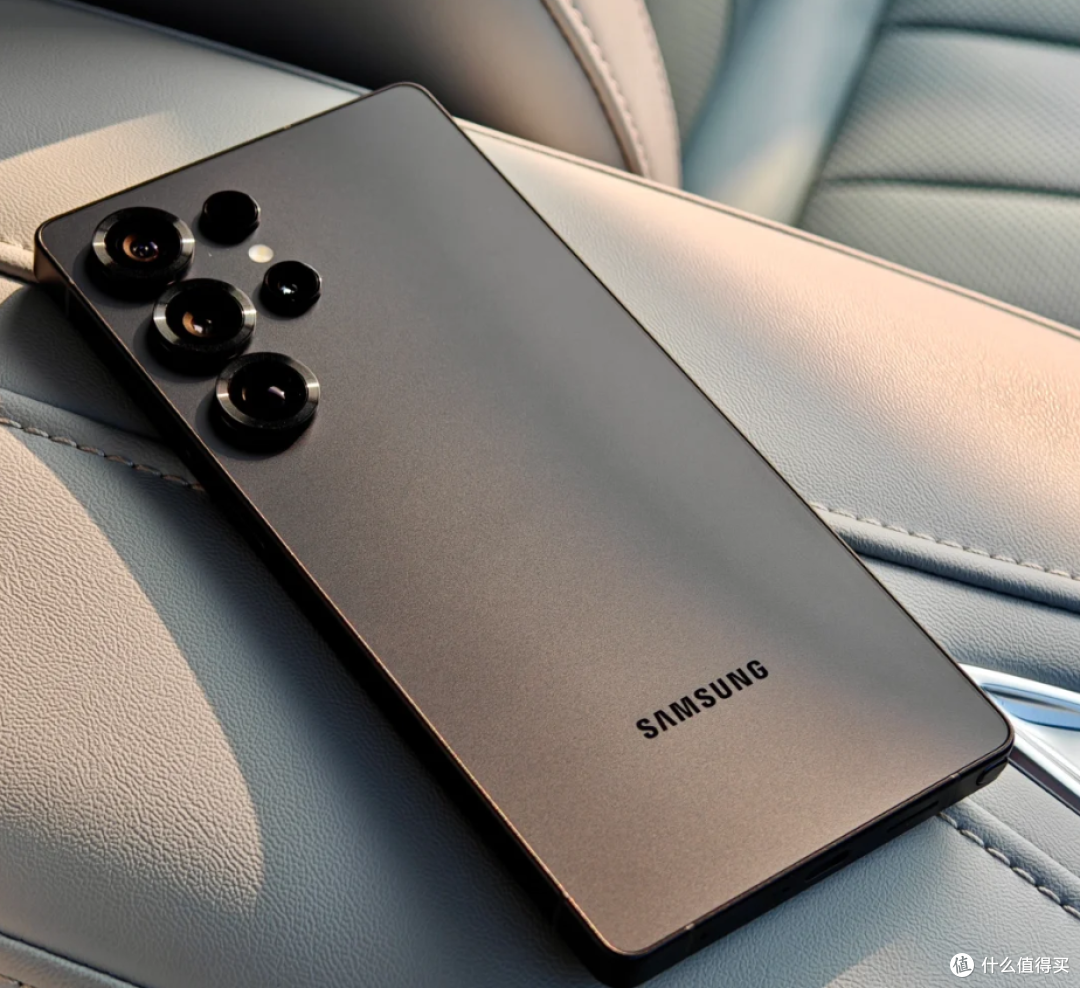 2025大屏手机怎么选?三星S25 Ultra 2亿像素+AI助理实测