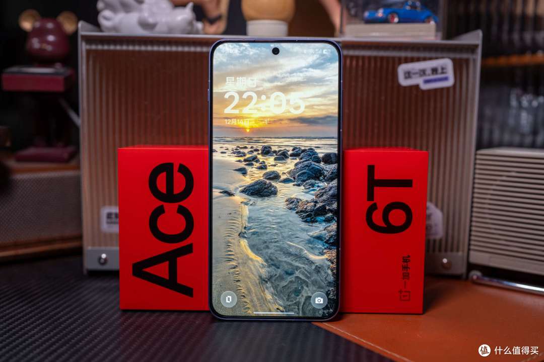 颜值与性能的双重暴击!一加Ace6T紫色版深度体验:不止于好看
