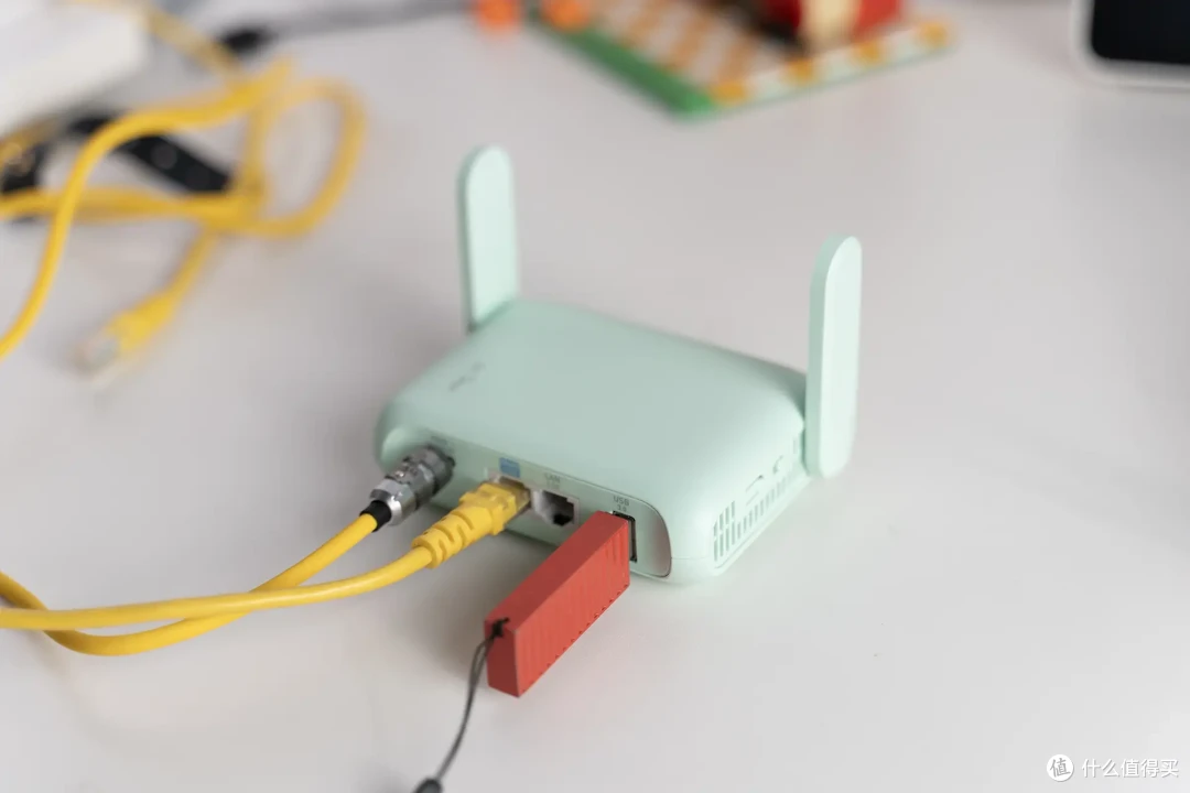 迷你WiFi 7软路由完全体!全2.5G+NAS+OpenWRT|GL-MT3600BE实测