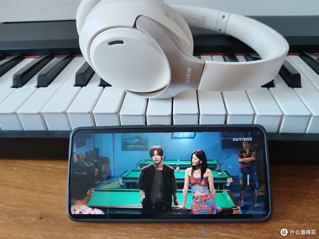 双旦心意好物,百元头戴耳机,西圣H1Pro让通勤和宅家都有好音质