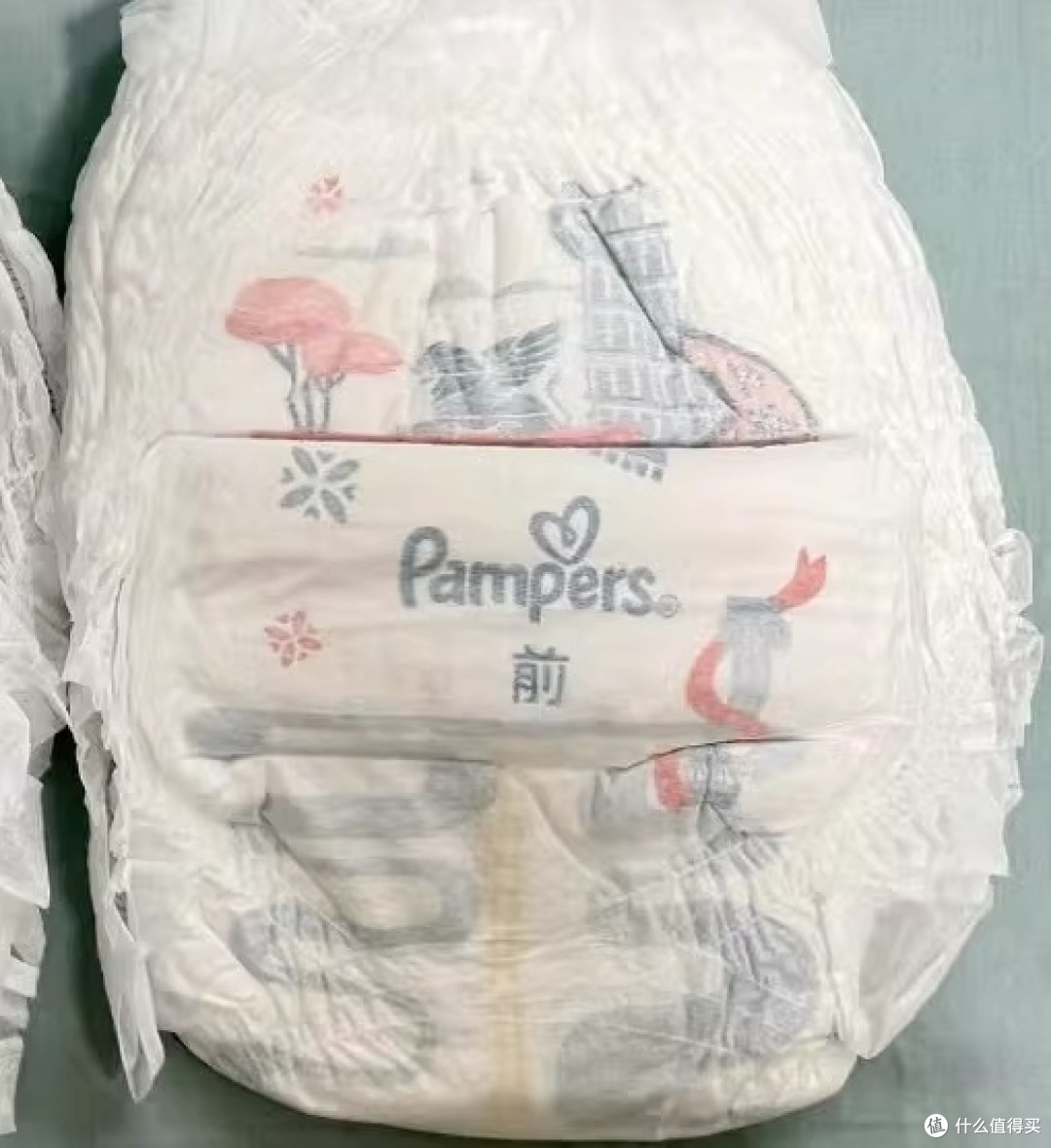 帮宝适黑金帮纸尿裤:双旦礼物的暖心之选