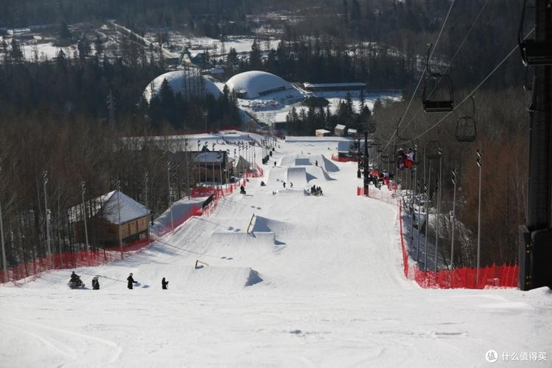 神农架国际滑雪场双旦之旅:冬日童话里的速度与浪漫