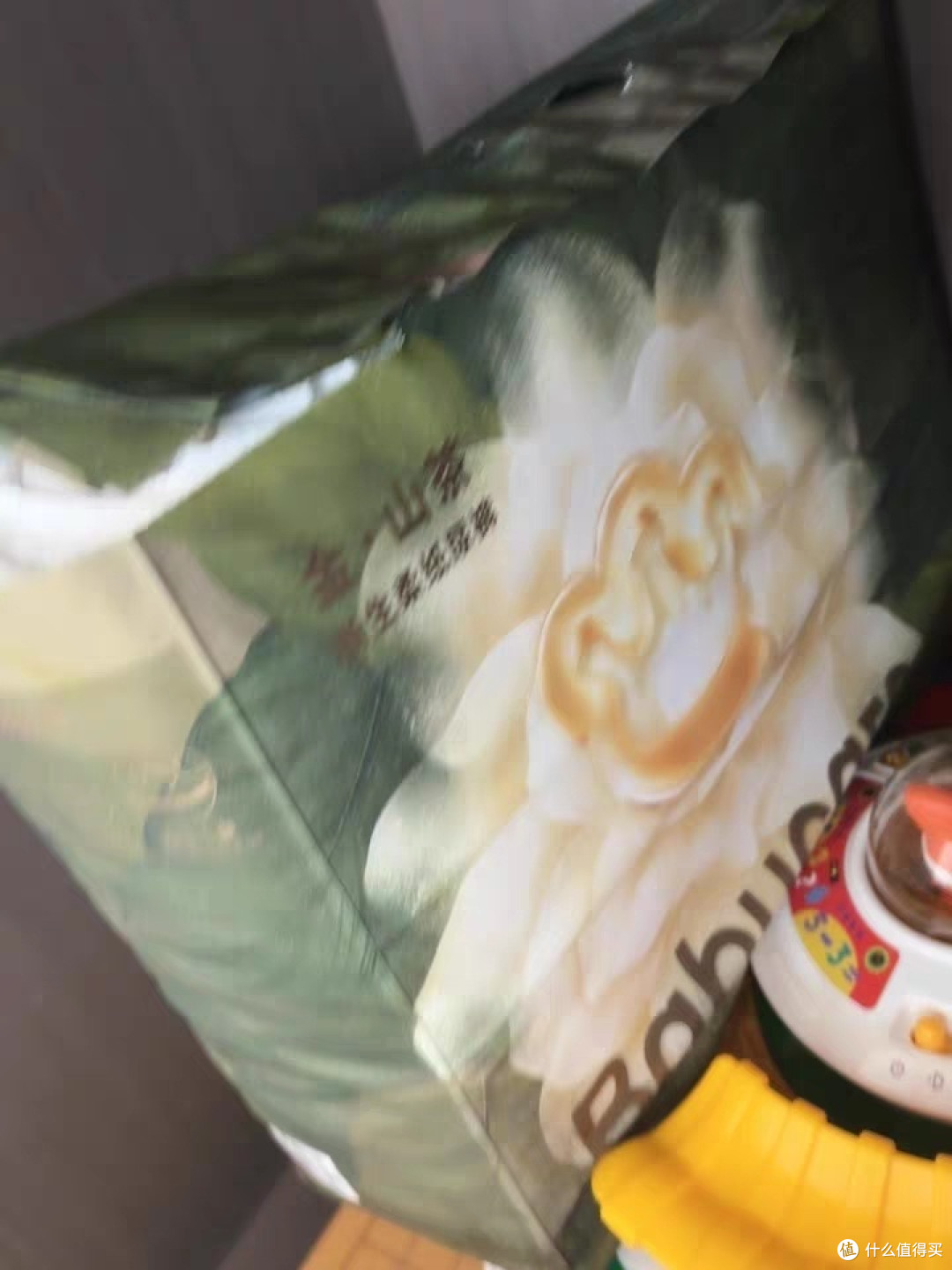 双旦暖心之选：Babycare金山茶纸尿裤，给宝宝整夜安眠的温柔守护