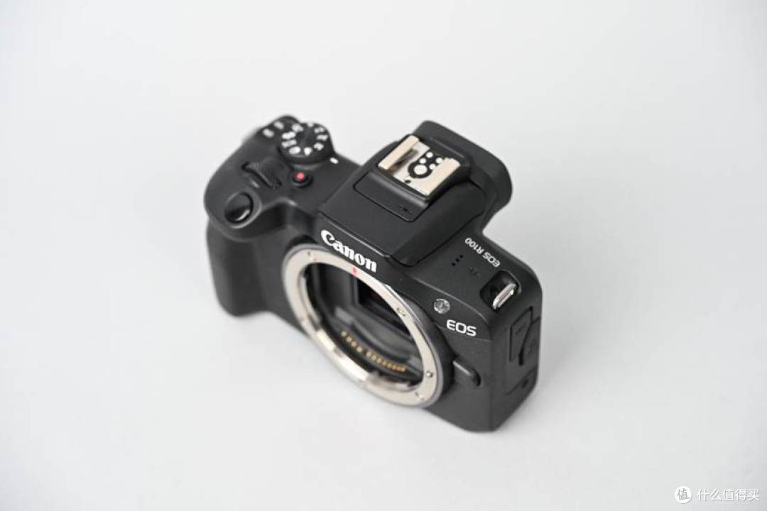 3000元入门微单新标杆 佳能 EOS R100测评