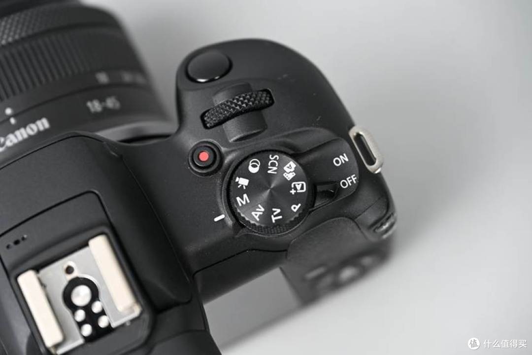 3000元入门微单新标杆 佳能 EOS R100测评