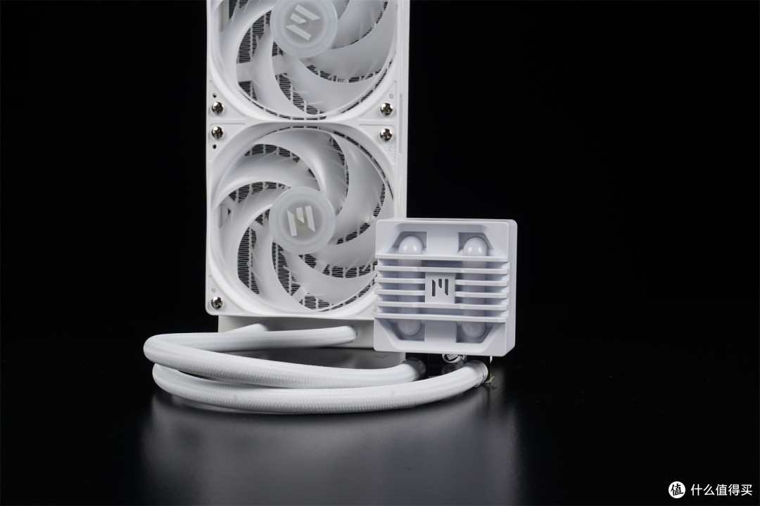 超强散热实力派!zalman 思民 ALPHA2 SE A36 水冷散热“狂飙”