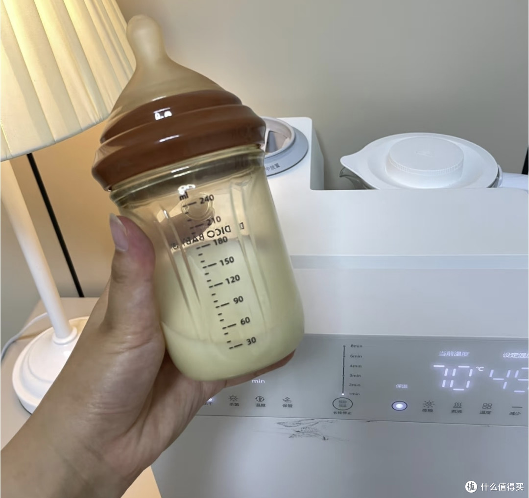 三合一喂养台：新手爸妈的贴心礼物