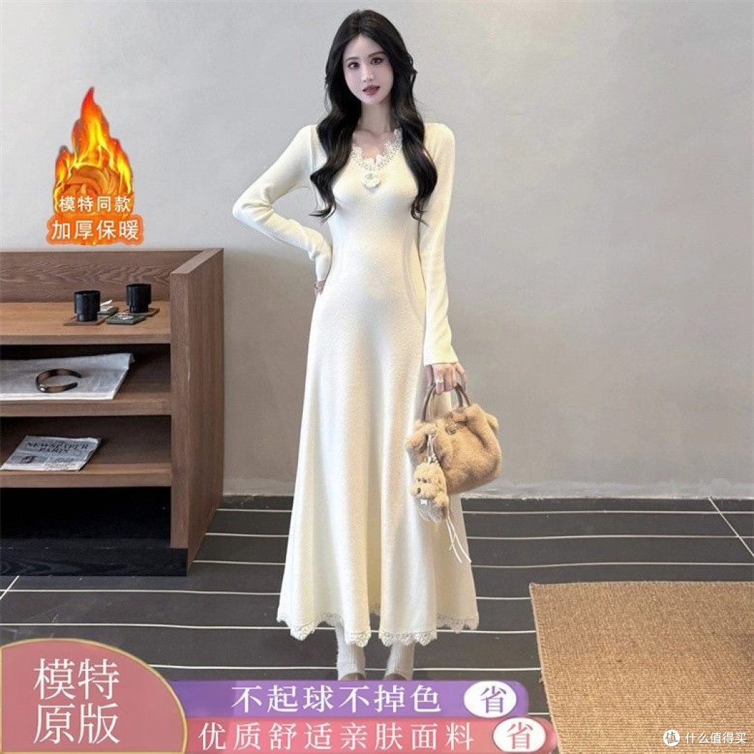 2025秋冬封神款!法式V领蕾丝针织裙,显瘦气质双在线
