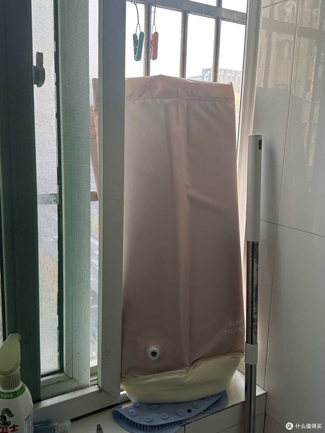 小户型也能实现泡澡自由！这款折叠浴桶太懂打工人了