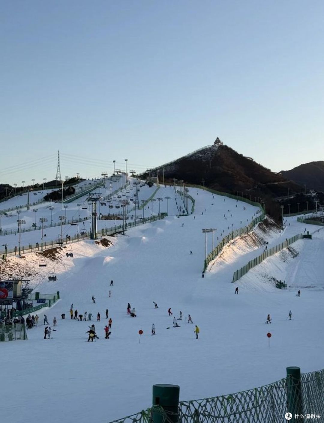 双旦打卡乌鲁木齐南山滑雪场：天山脚下的冰雪之约！