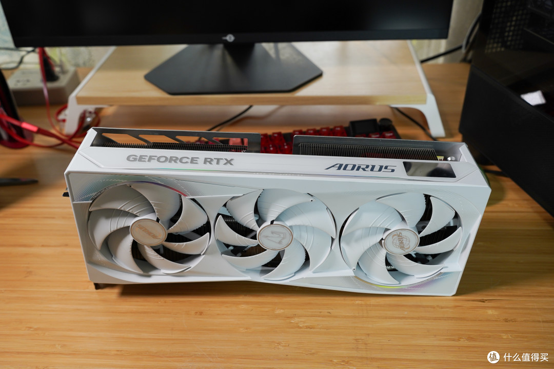 DIY手痒的代价,显卡烧了?技嘉RTX5080超级雕显卡送修记