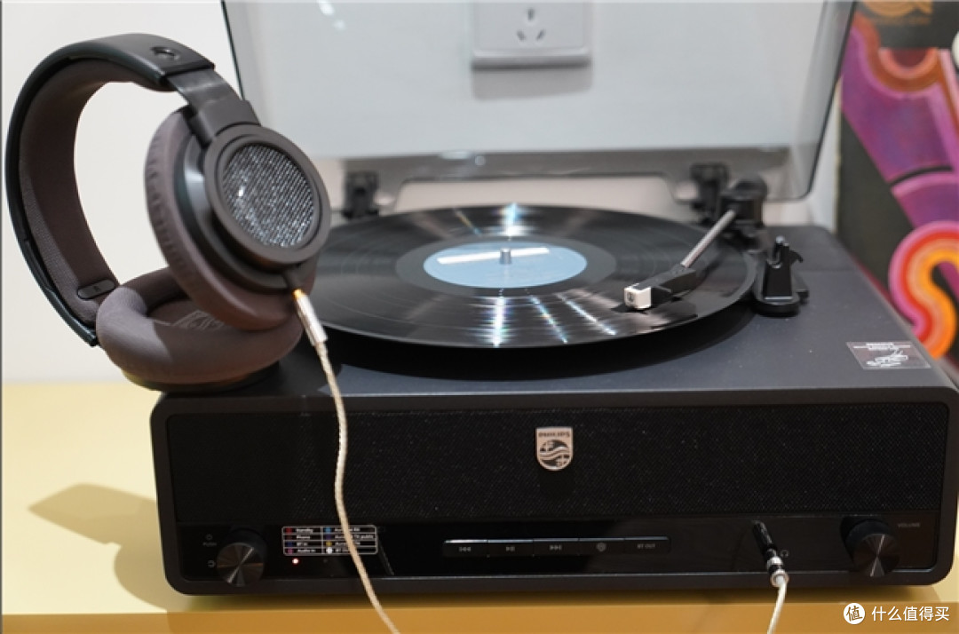 飞利浦CENTURY 系列一体式黑胶音响 THE STEVIE-V3000 深度体验