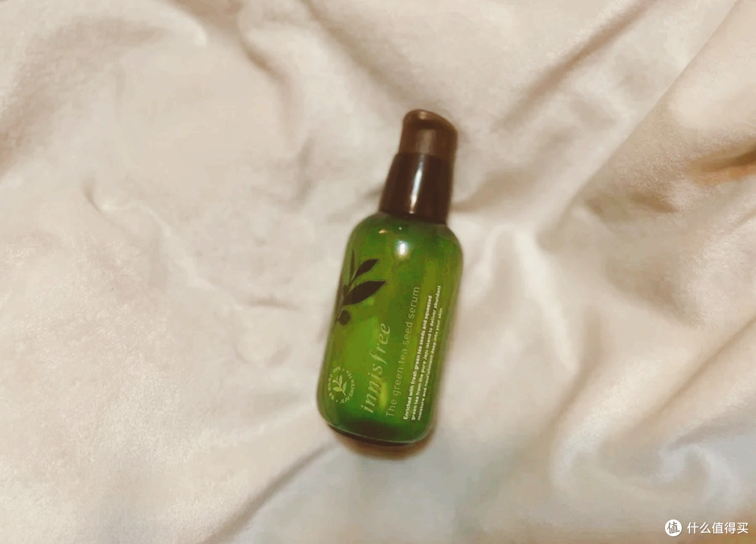 开架/医美/专柜六款保湿精华液大评比!这里有你的白月光吗?