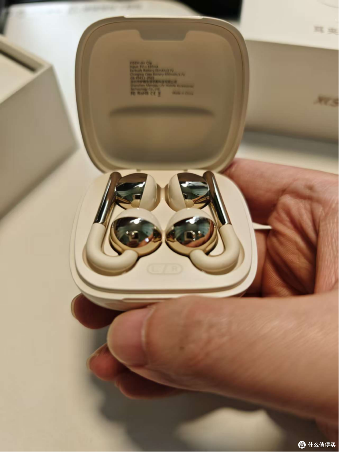 百元开放式耳机卷疯了?西圣Air Clip实测一周,竟比千元款还香