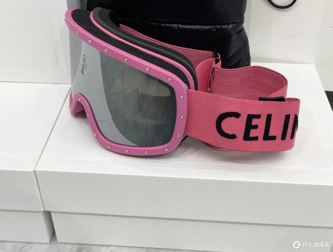 CELINE赛林滑雪镜:奢感与专业兼备