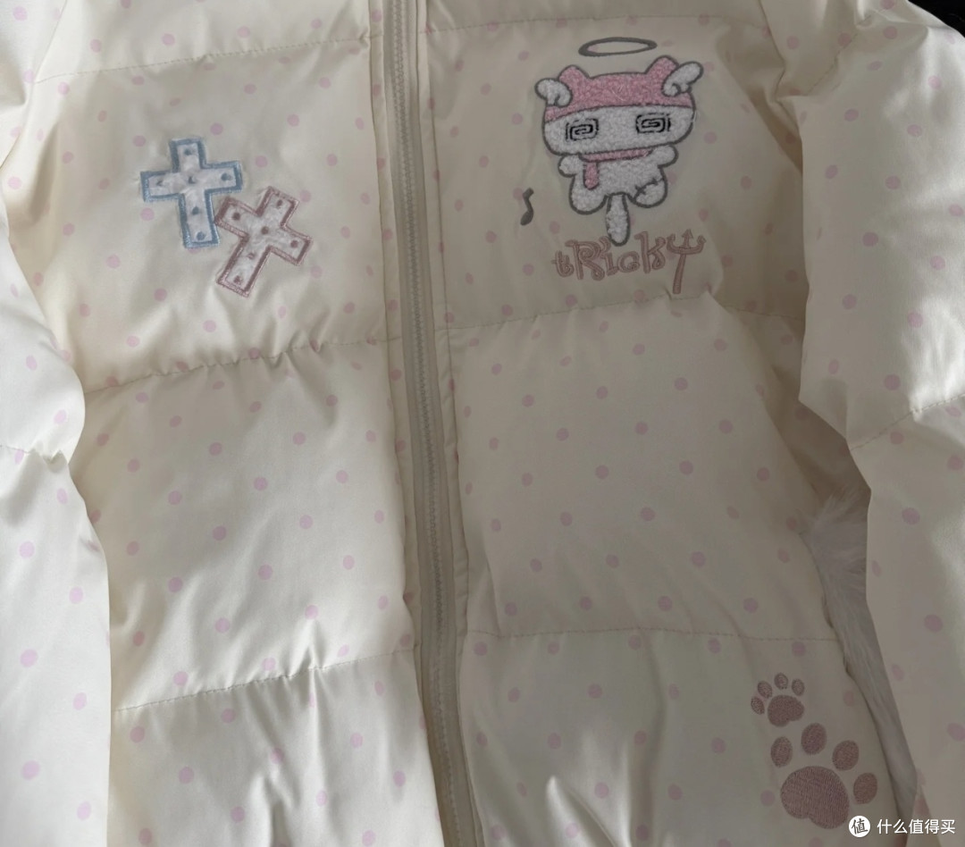 冬季旅行棉服推荐:波点款保暖又时尚