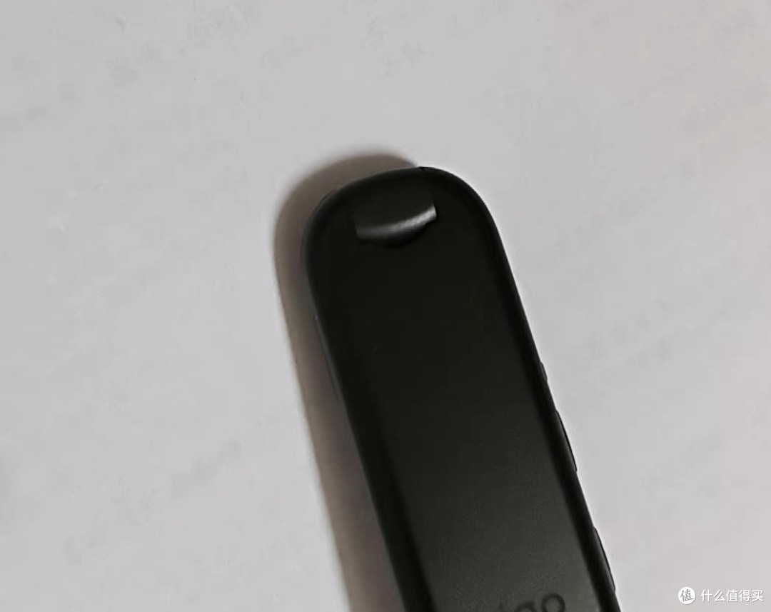 高性价比胸前固定运动相机