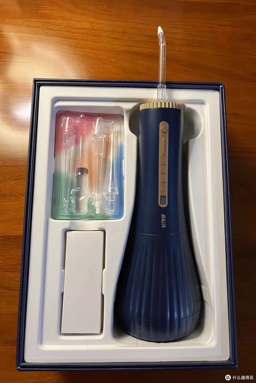 拜尔M11冲牙器:颜值实力双在线,正畸党必备