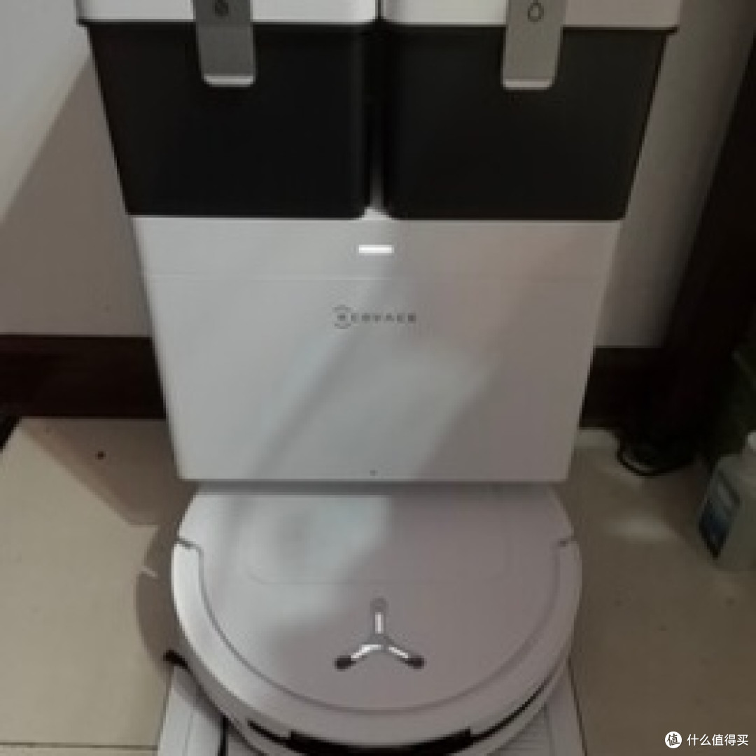 科沃斯T50MAX扫地机器人自动清洗